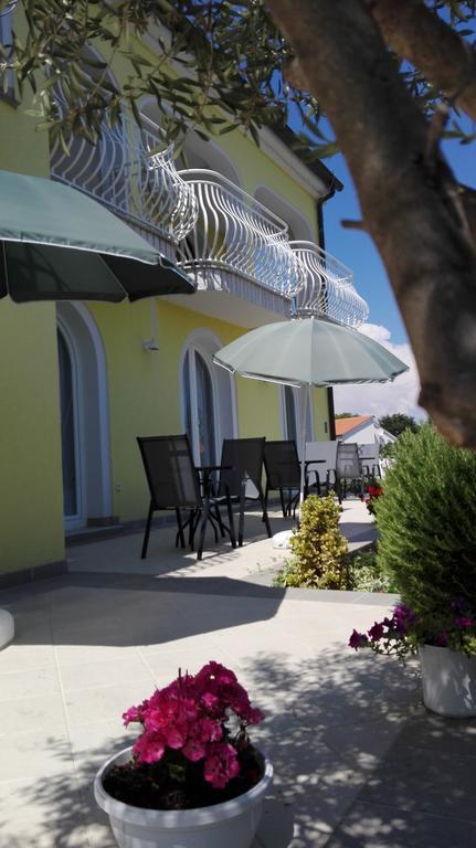 Marko Rooms คิร์ก ภายนอก รูปภาพ